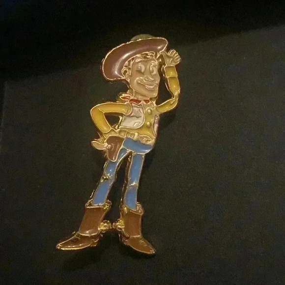 Vintage woody pin - Picture 1 of 2